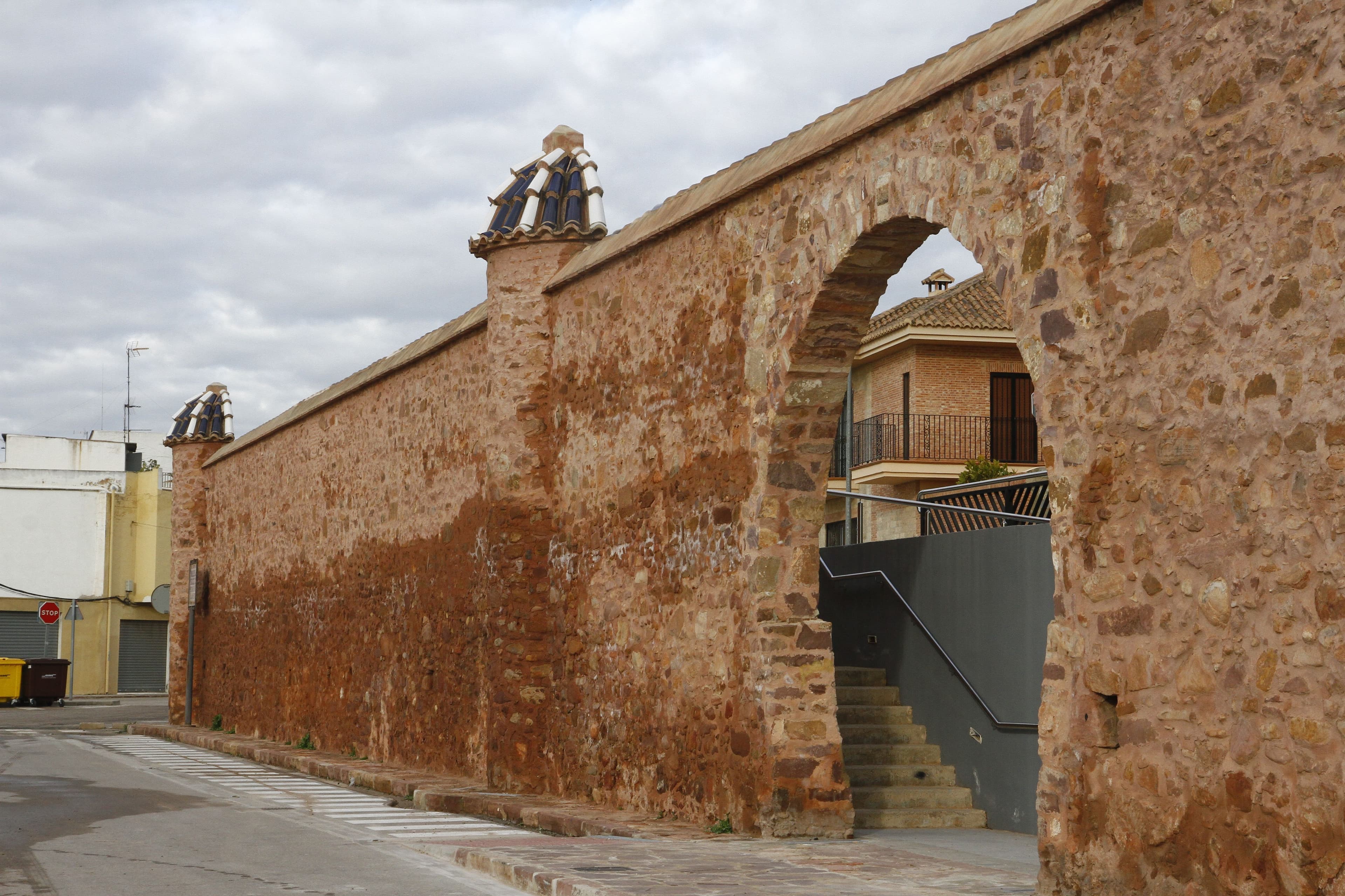 Botanical garden wall