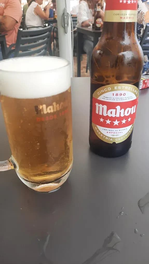 BAR LA TERRAZA 2.jpg